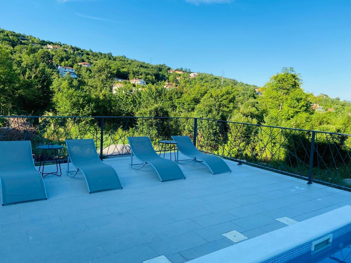 Villa Castanea オパティヤ エクステリア 写真